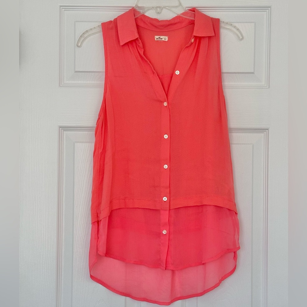 Hollister Sleeveless Coral Button-Down High-Low Blouse
